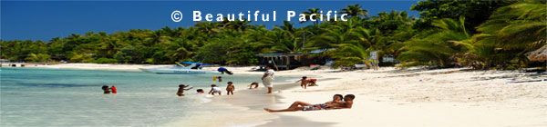 fiji backpackers enjoying the beach